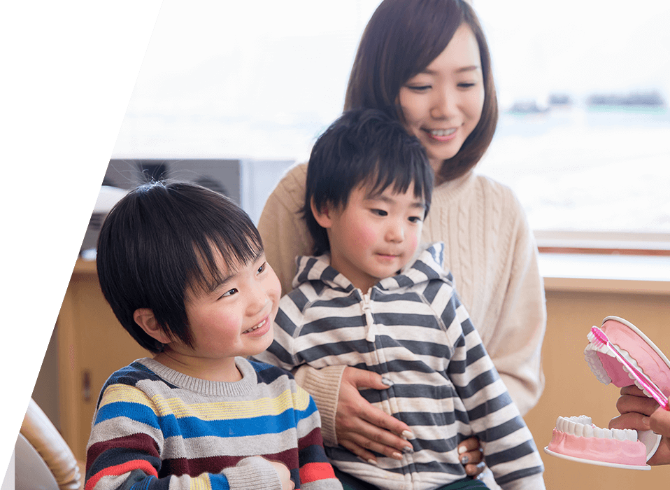 子どもの虫歯治療・子どもの歯ならび矯正